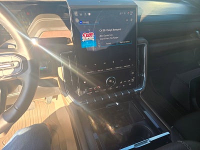 2025 GMC Yukon Denali Ultimate