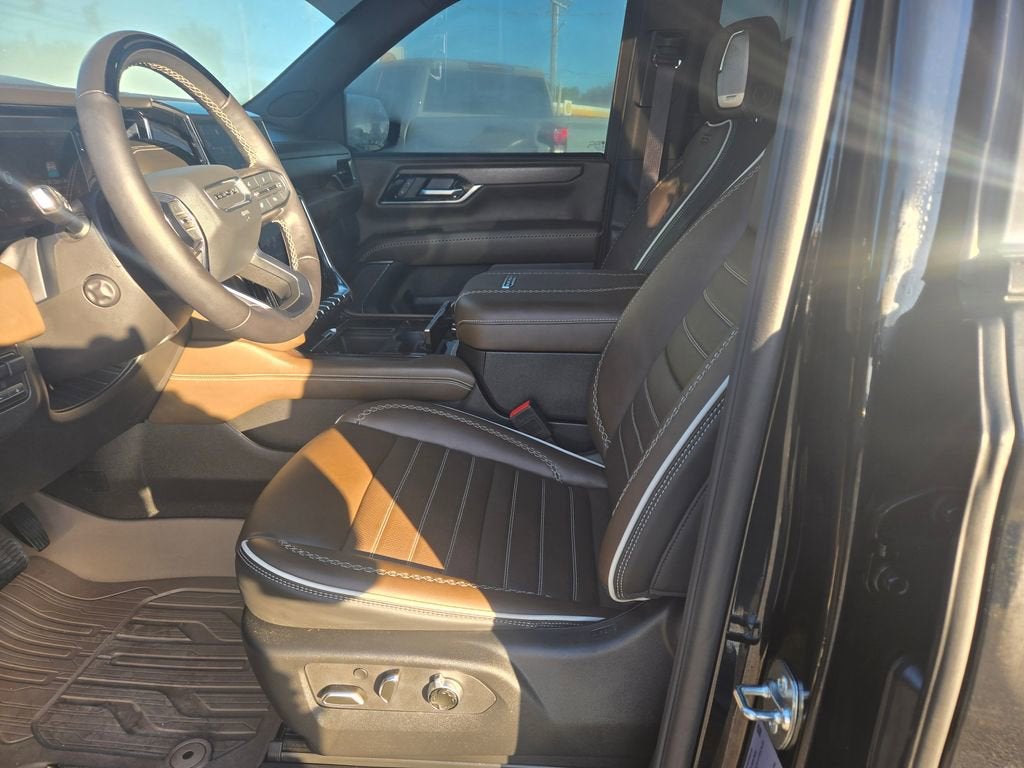 2025 GMC Yukon Denali Ultimate