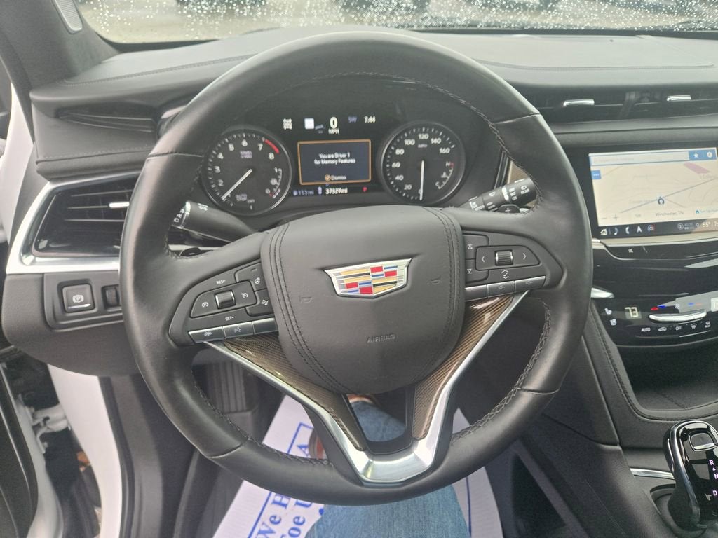 2023 Cadillac XT6 Premium Luxury