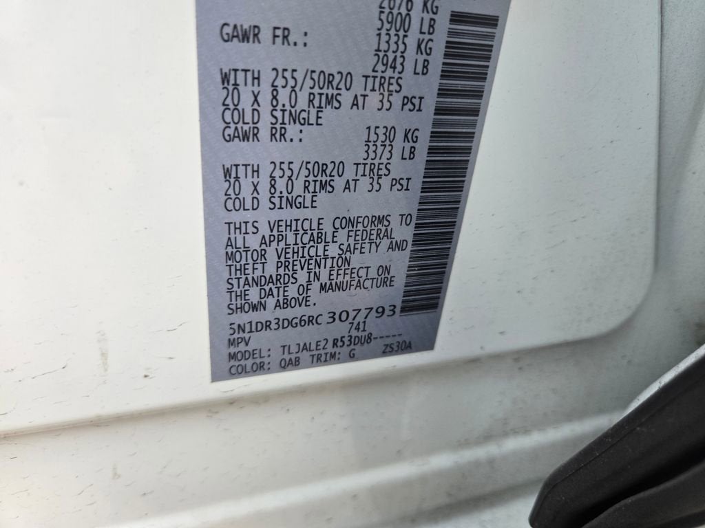 2024 Nissan Pathfinder Platinum