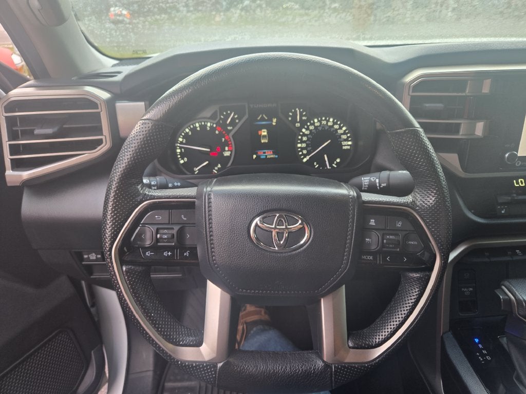 2024 Toyota Tundra 4WD SR5