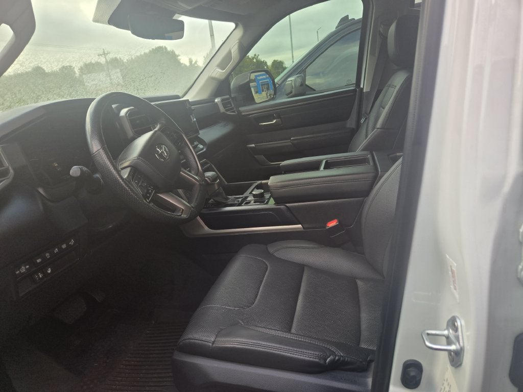 2024 Toyota Tundra 4WD SR5
