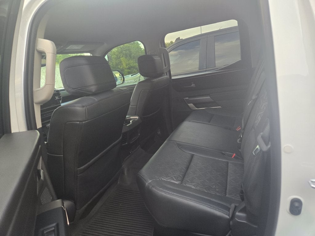 2024 Toyota Tundra 4WD SR5