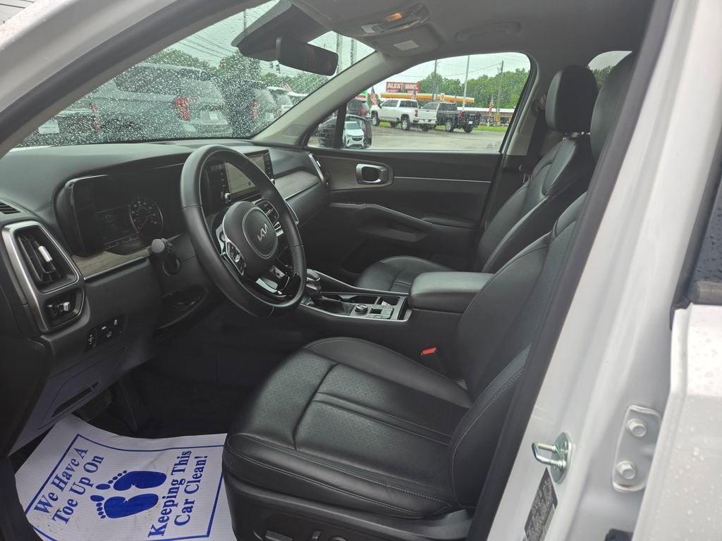 2023 Kia Sorento EX